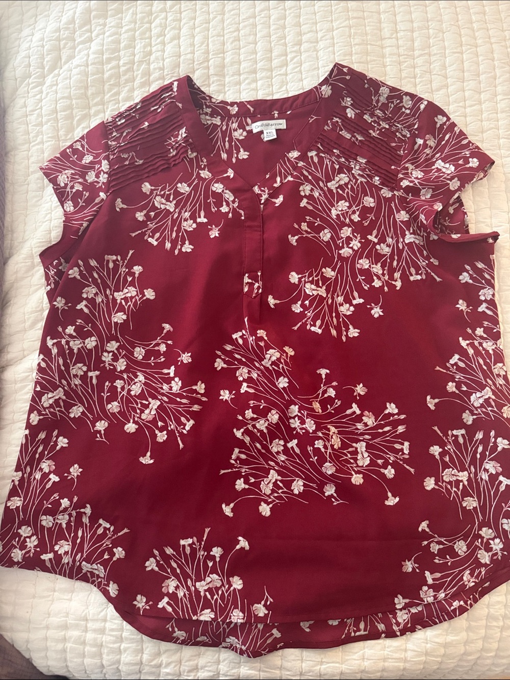 Burgundy Floral Pintuck Short-Sleeve Blouse